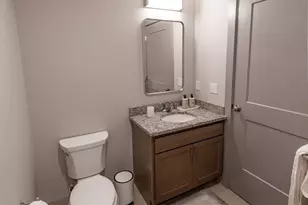 90 Grove St, Worcester, MA 01605 - Photo 5