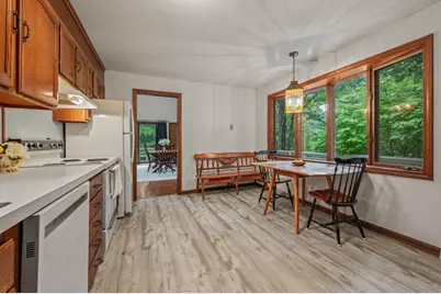 8 Chestnut Hill Road, Wilbraham, MA 01095 - Photo 15
