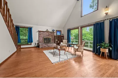 8 Chestnut Hill Road, Wilbraham, MA 01095 - Photo 5