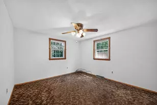 1 Ridgeway Ave, Billerica, MA 01821 - Photo 9