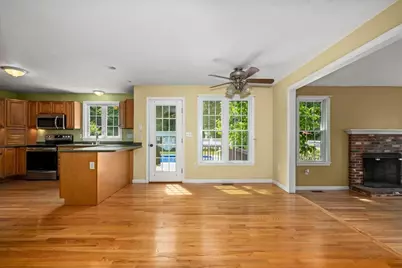 20 Hilltop Farm Rd, Auburn, MA 01501 - Photo 11