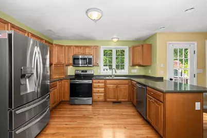 20 Hilltop Farm Rd, Auburn, MA 01501 - Photo 5
