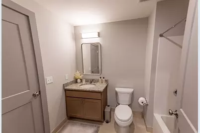 90 Grove St #107, Worcester, MA 01605 - Photo 9