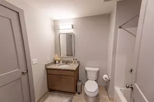 90 Grove St, Worcester, MA 01605 - Photo 9