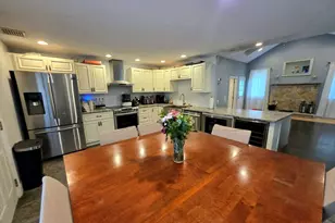 141 South St, Randolph, MA 02368 - Photo 9