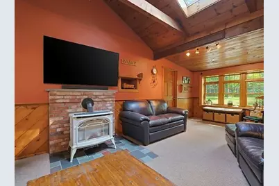 209 Highland St, Stoughton, MA 02072 - Photo 15