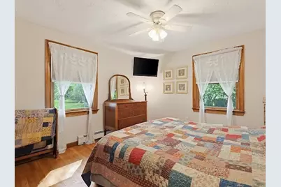 209 Highland St, Stoughton, MA 02072 - Photo 21