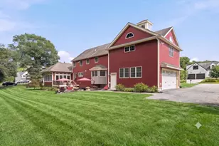 12 Merrifields St, Rowley, MA 01969 - Photo 3