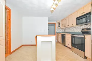 9 Boylston St, Fitchburg, MA 01420 - Photo 7