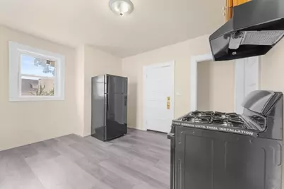 60 Commercial St, Lynn, MA 01905 - Photo 17
