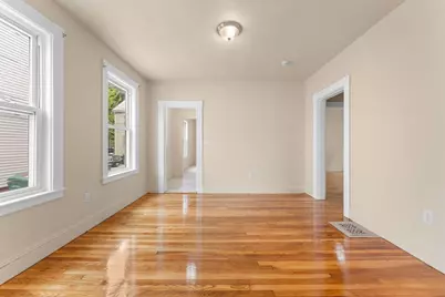 60 Commercial St, Lynn, MA 01905 - Photo 7