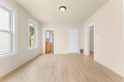 60 Commercial St, Lynn, MA 01905 - Photo 21
