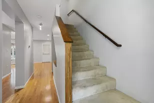 8 Locust Ln, Watertown, MA 02472 - Photo 17