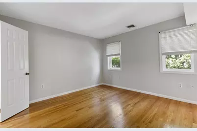 8 Locust Ln #4, Watertown, MA 02472 - Photo 25