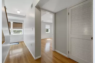 8 Locust Ln #4, Watertown, MA 02472 - Photo 13