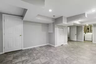 8 Locust Ln, Watertown, MA 02472 - Photo 31