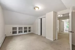 28 Wellesley St, Athol, MA 01331 - Photo 23