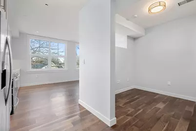 136 Babcock St #305, Brookline, MA 02446 - Photo 3