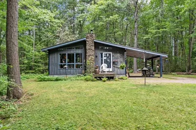 13 Lakewood Park Rd, Westminster, MA 01473 - Photo 1