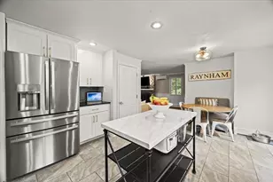 758 King St, Raynham, MA 02767 - Photo 11