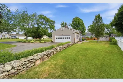 279 Adams St, Agawam, MA 01001 - Photo 31