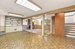 279 Adams St, Agawam, MA 01001 - Photo 17