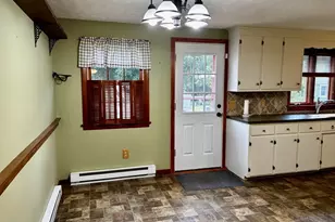 279 Adams St, Agawam, MA 01001 - Photo 7