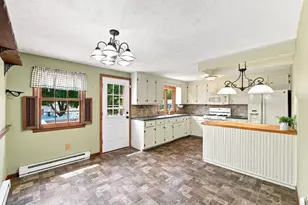279 Adams St, Agawam, MA 01001 - Photo 13