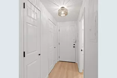 2 Greenbriar Dr #103, North Reading, MA 01864 - Photo 9