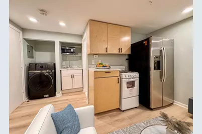 511 Beacon St #3, Boston, MA 02215 - Photo 5