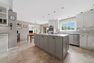 1394 Main St, Lancaster, MA 01523 - Photo 15