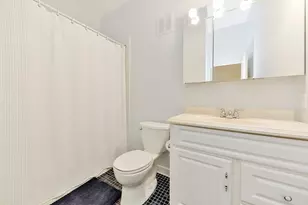 237 W Newton St, Boston, MA 02116 - Photo 7