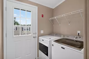 67 Debby Ln, Raynham, MA 02767 - Photo 13