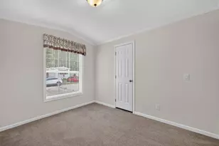 67 Debby Ln, Raynham, MA 02767 - Photo 17