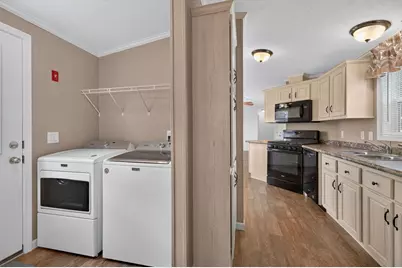 67 Debby Lane, Raynham, MA 02767 - Photo 9