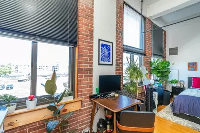320 W 2nd St #303, Boston, MA 02127 - Photo 5