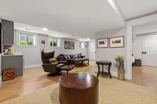 22-24 Carver Rd E, Watertown, MA 02472 - Photo 25