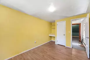 69 Worthington St, Chicopee, MA 01020 - Photo 17