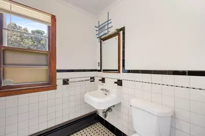 69 Worthington St, Chicopee, MA 01020 - Photo 13