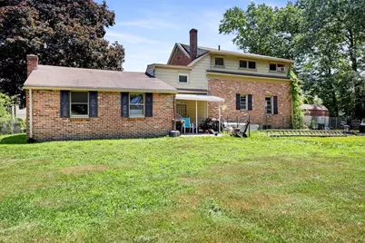 69 Worthington St, Chicopee, MA 01020 - Photo 33