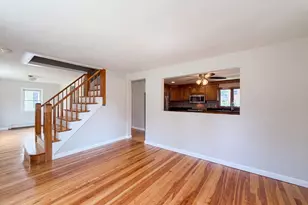4 MacArthur Cir, Peabody, MA 01960 - Photo 7