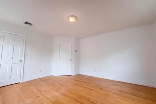 4 MacArthur Cir, Peabody, MA 01960 - Photo 15