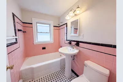 4 Macarthur Cir, Peabody, MA 01960 - Photo 11