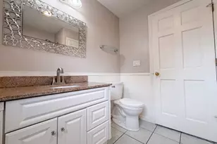 4 MacArthur Cir, Peabody, MA 01960 - Photo 17