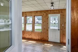 94 Holyoke Rd, Westfield, MA 01085 - Photo 35