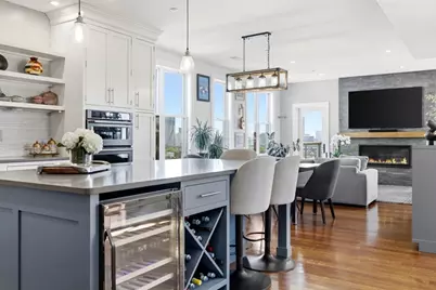 284 Bunker Hill St #5, Boston, MA 02129 - Photo 9