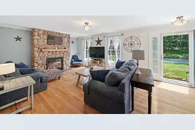 128 Bragg Hill Rd, Westminster, MA 01473 - Photo 11