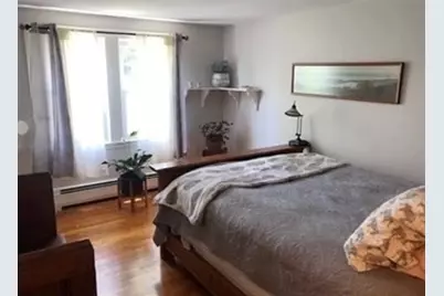 13 Plymouth St, Salem, MA 01970 - Photo 11