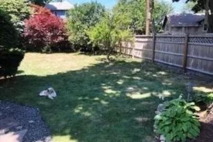 13 Plymouth St, Salem, MA 01970 - Photo 19
