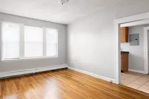 77 Green St, Lynn, MA 01902 - Photo 9